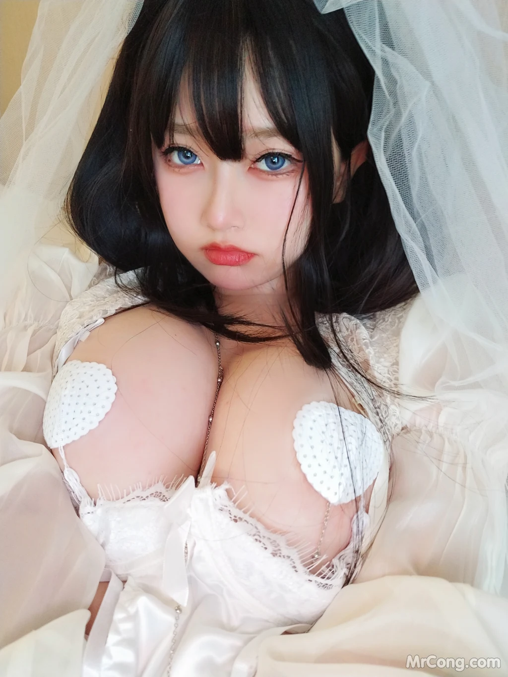 Coser女主K 白双子 75 photos - 40
