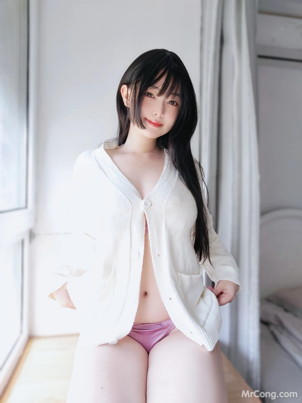 Coser女主K 素颜的清晨 102 photos - 2
