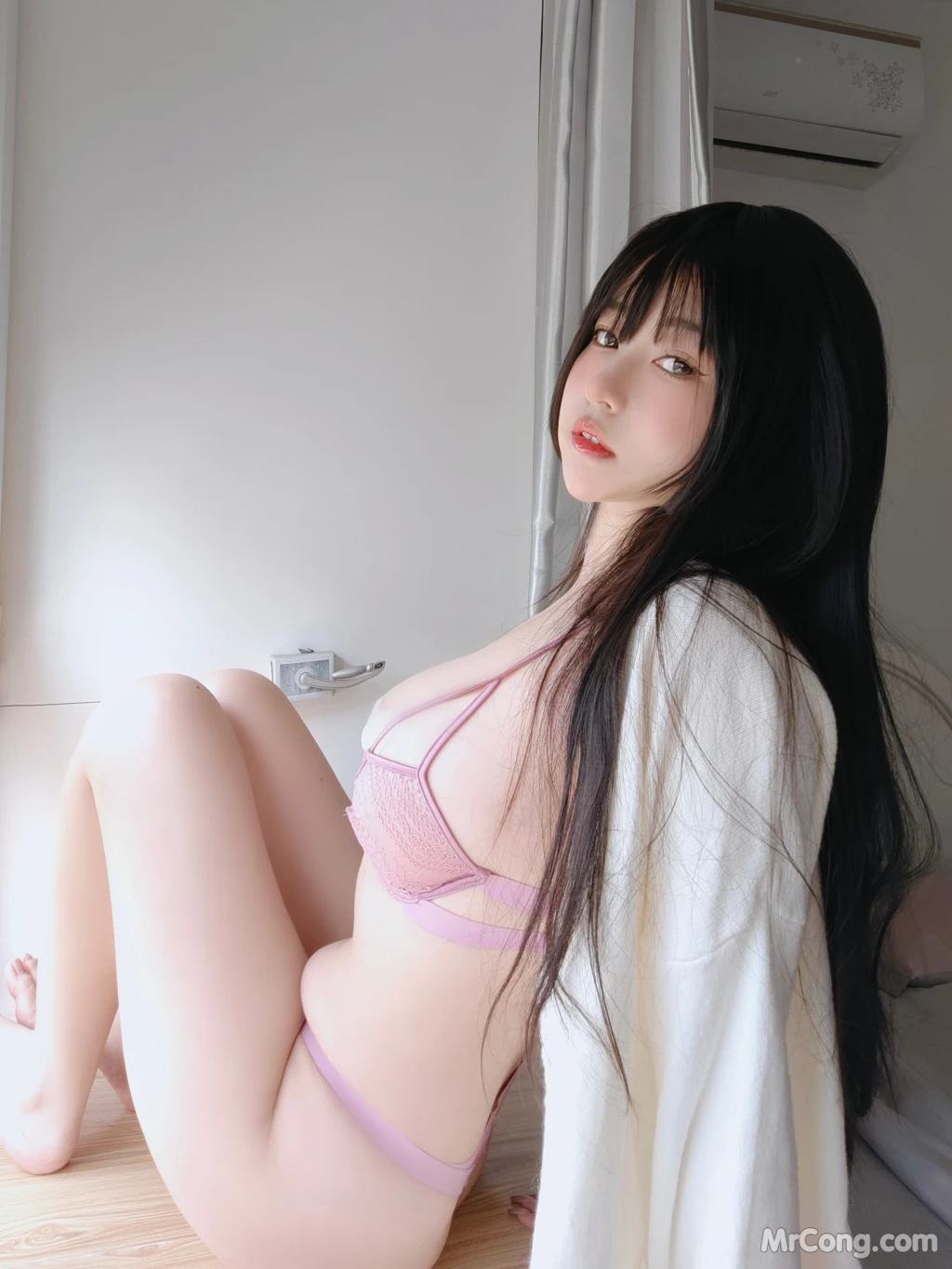 Coser女主K 素颜的清晨 102 photos - 54