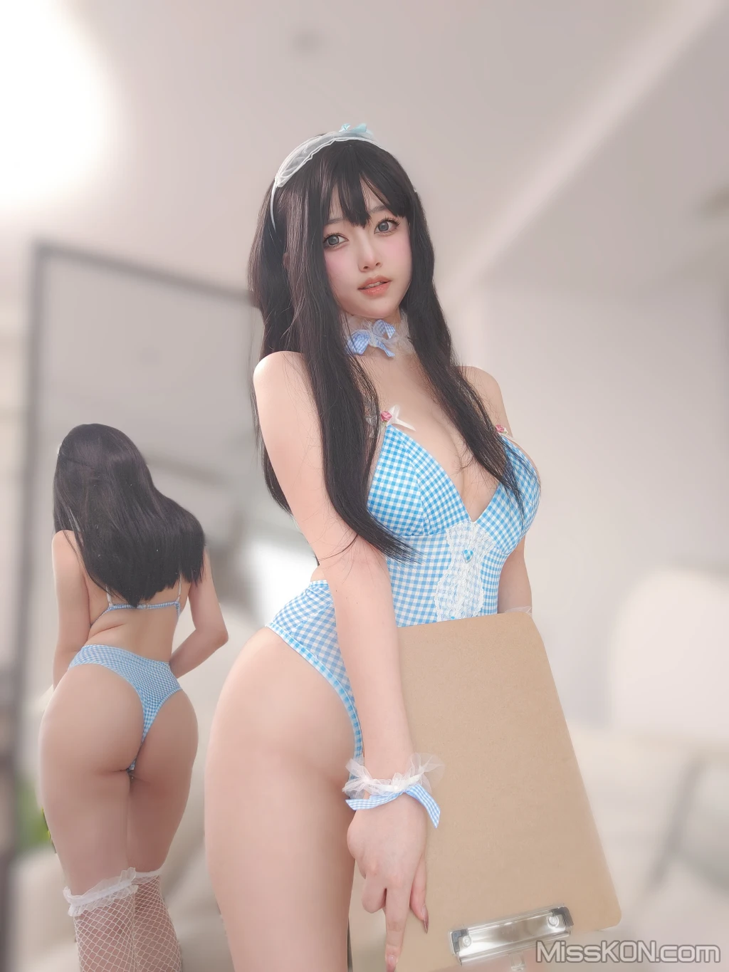 Coser女主K 蓝色泳装女仆 94 photos - 79