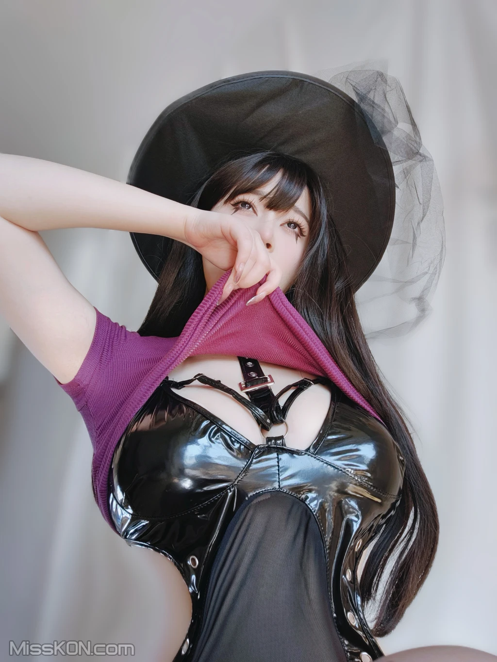 Coser女主K 魔女日常 92 photos - 30