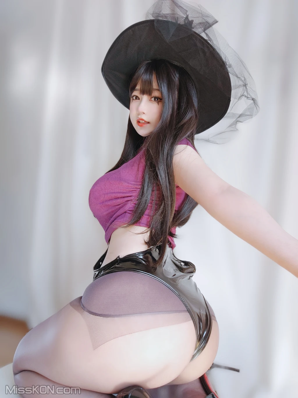 Coser女主K 魔女日常 92 photos - 41