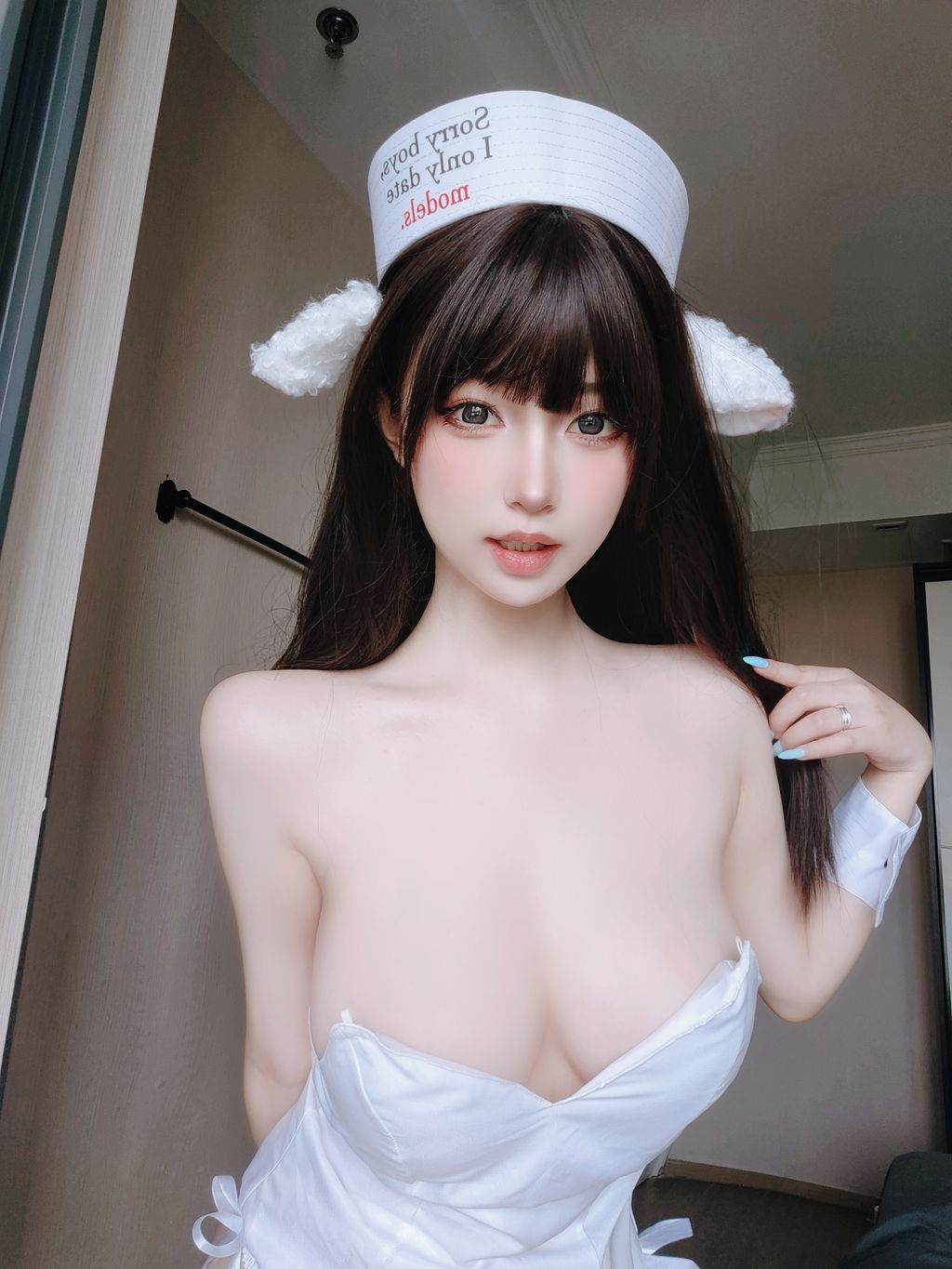 Coser女主K Fantia 2024年05月订阅 129 photos - 16