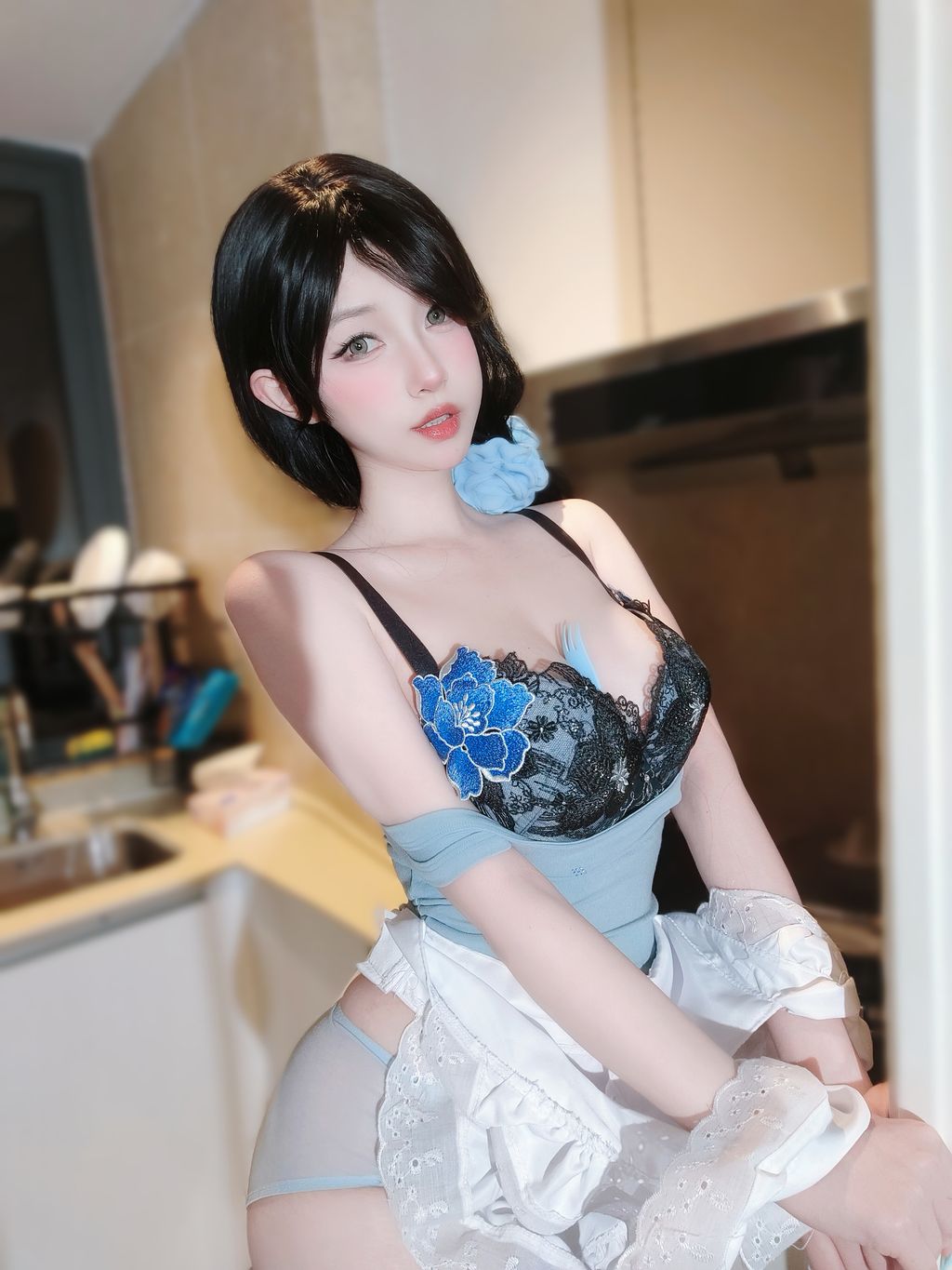 Coser女主K Fantia 2024年05月订阅 129 photos - 48