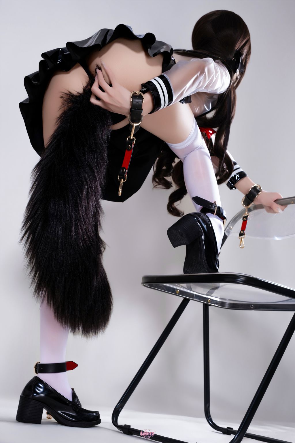 Coser柒柒要乖哦 兽尾透明JK 112 photos - 47