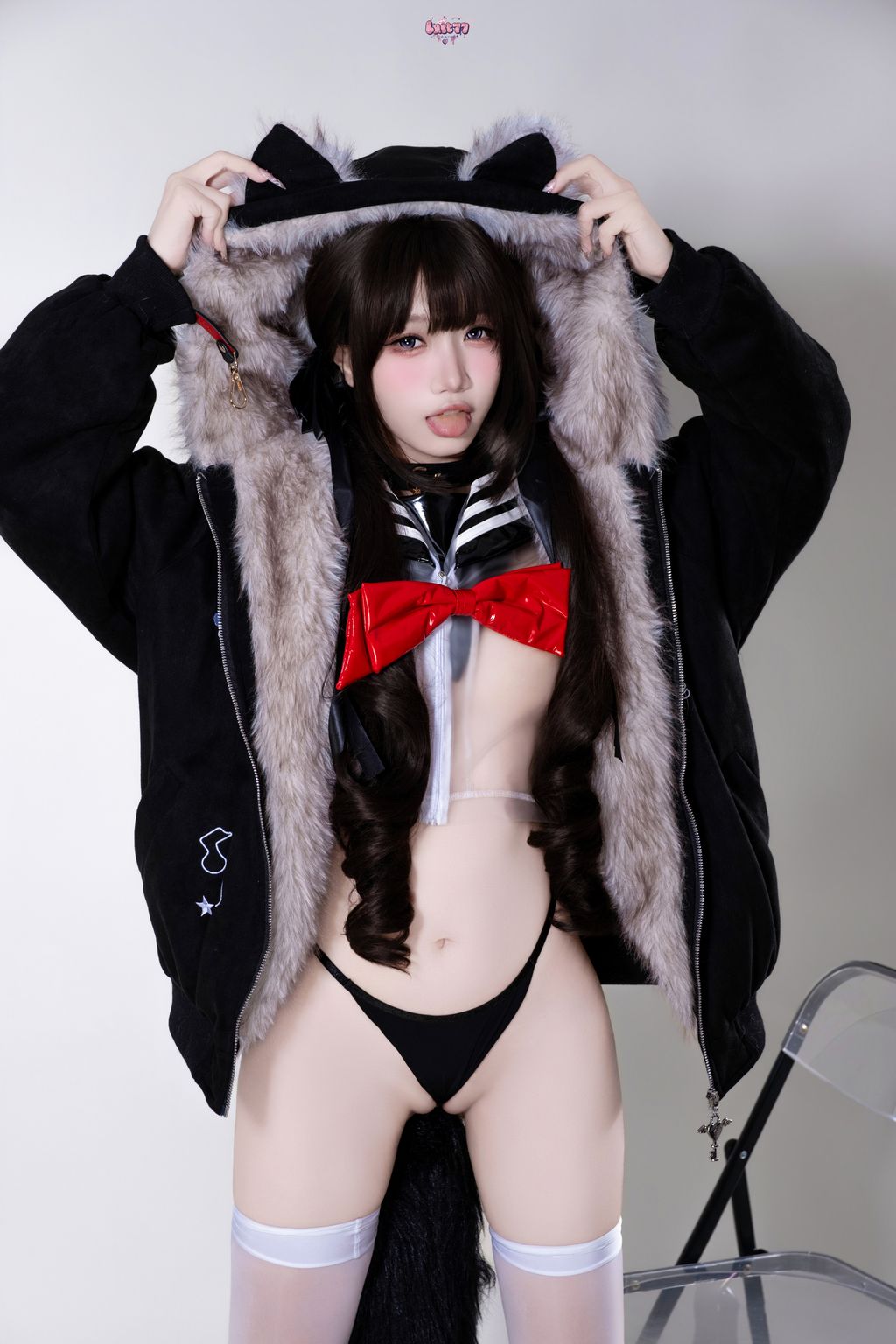 Coser柒柒要乖哦 兽尾透明JK 112 photos - 70