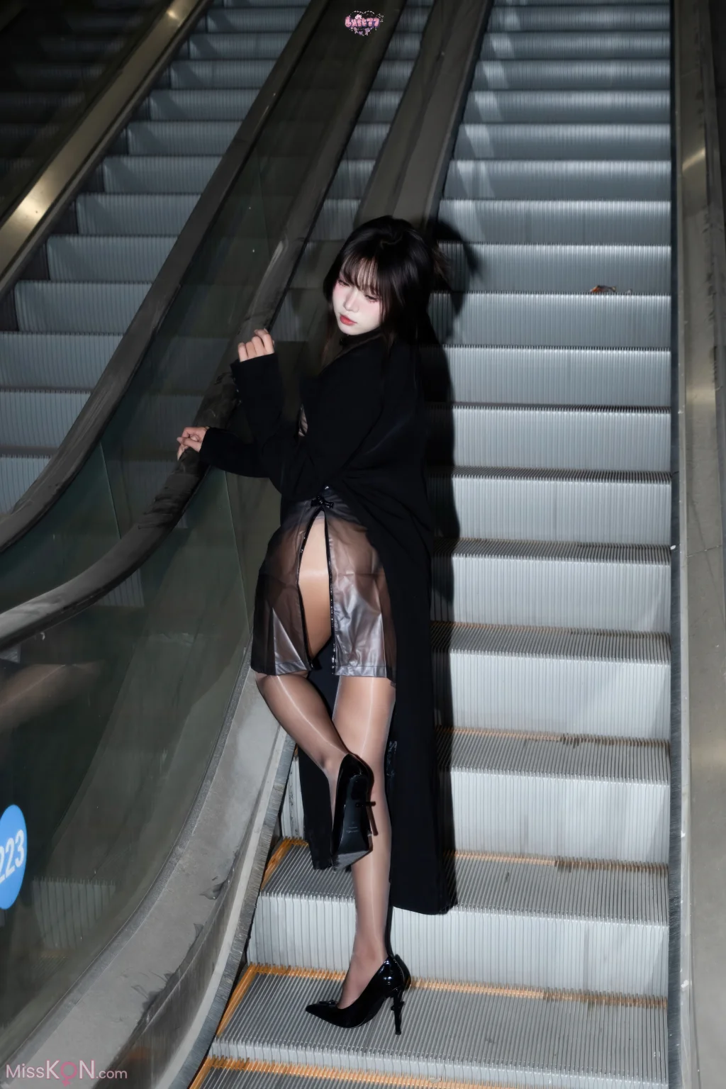 Coser柒柒要乖哦 午夜邂逅 75 photos - 5