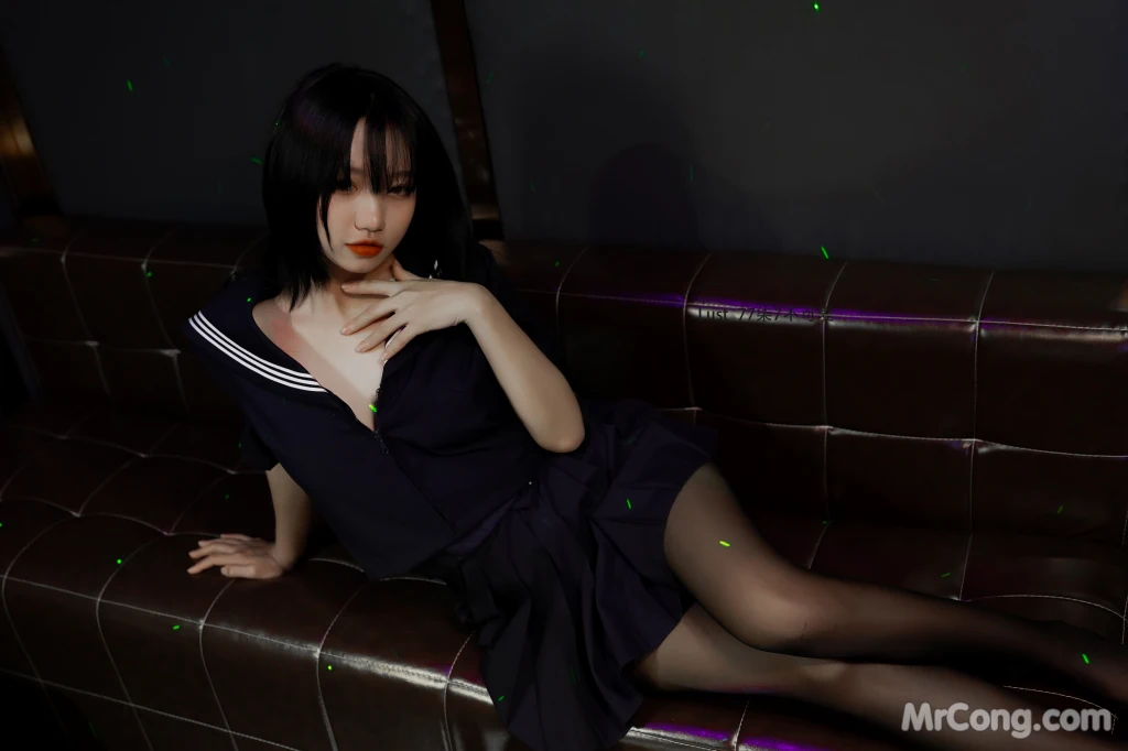 Coser柒柒要乖哦 反差JK少女 182 photos - 57