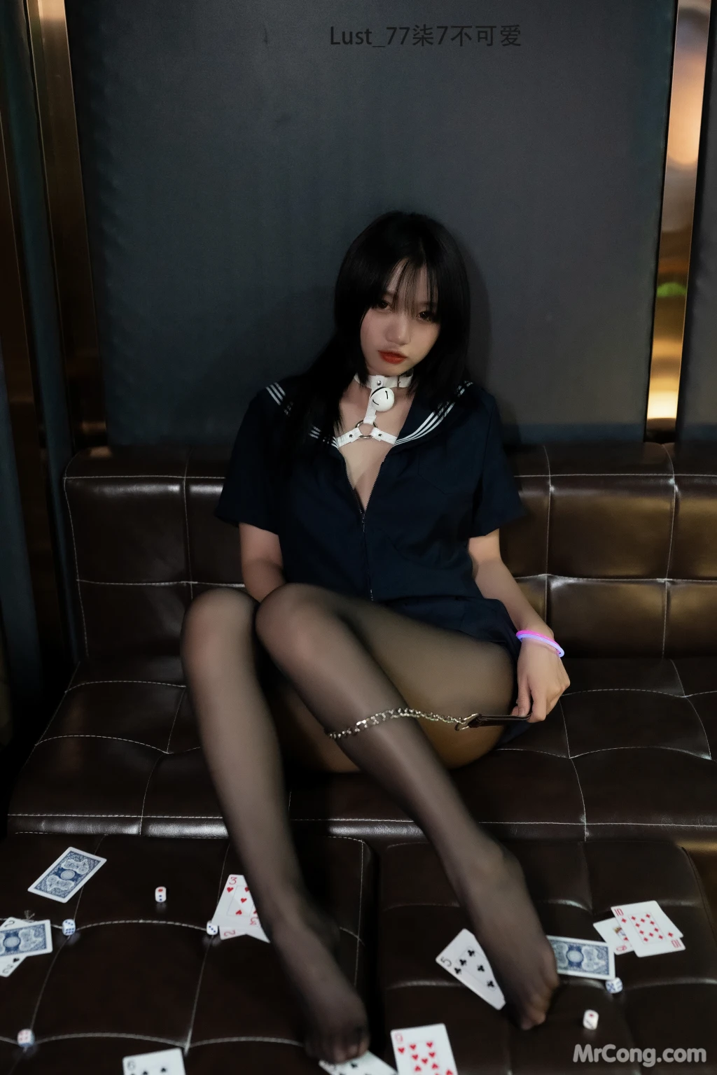 Coser柒柒要乖哦 反差JK少女 182 photos - 77
