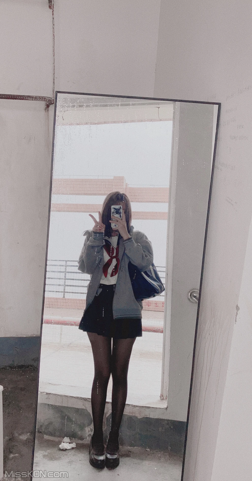 Coser柒柒要乖哦 天台学姐 80 photos - 68