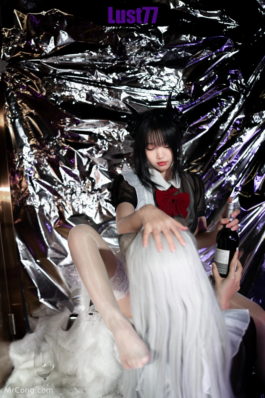 Coser柒柒要乖哦 女仆惩戒课 110 photos - 21