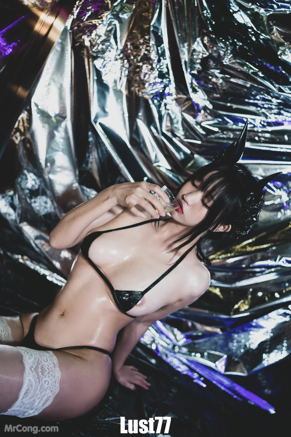 Coser柒柒要乖哦 女仆惩戒课 110 photos - 74