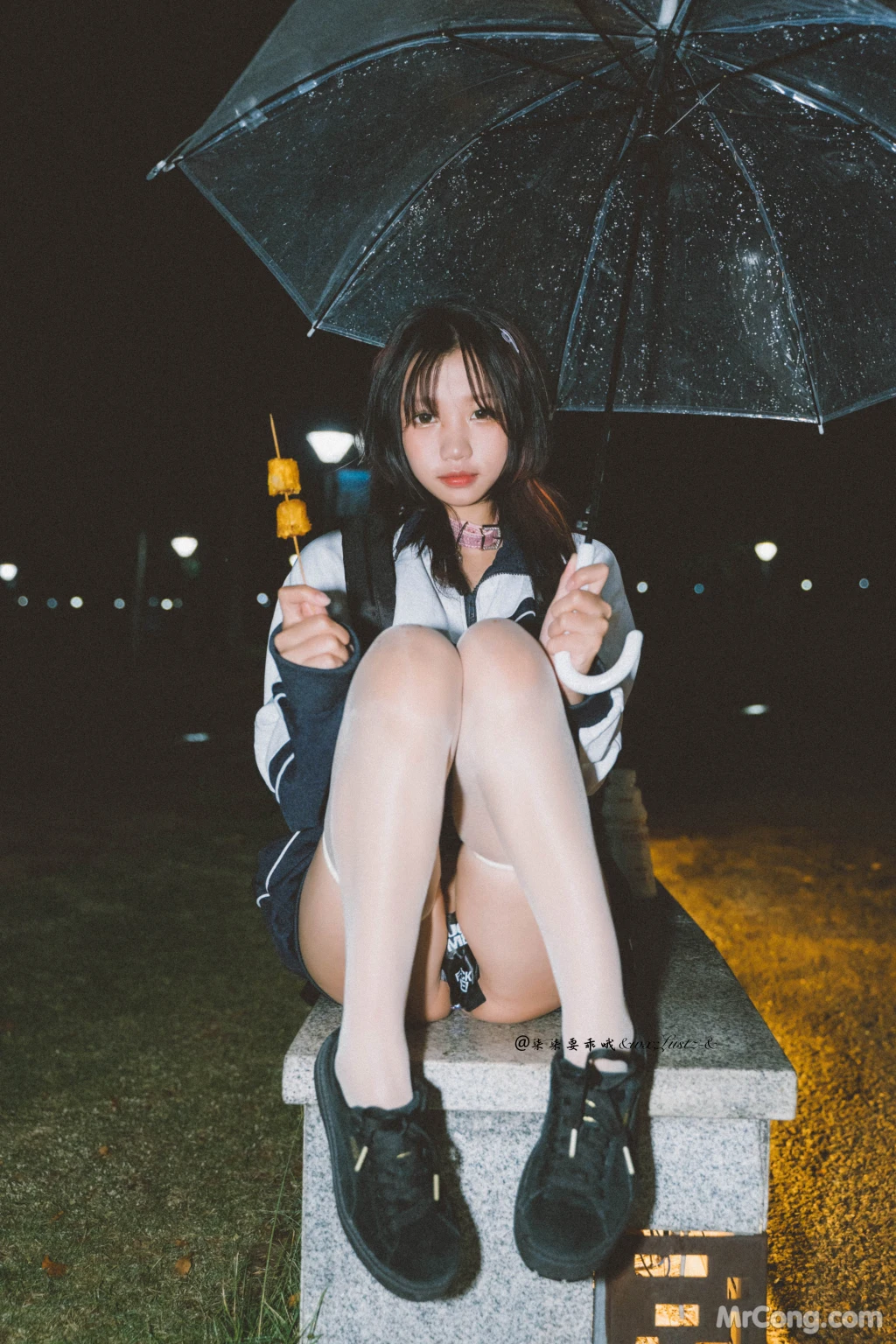 Coser柒柒要乖哦 校服 42 photos - 5