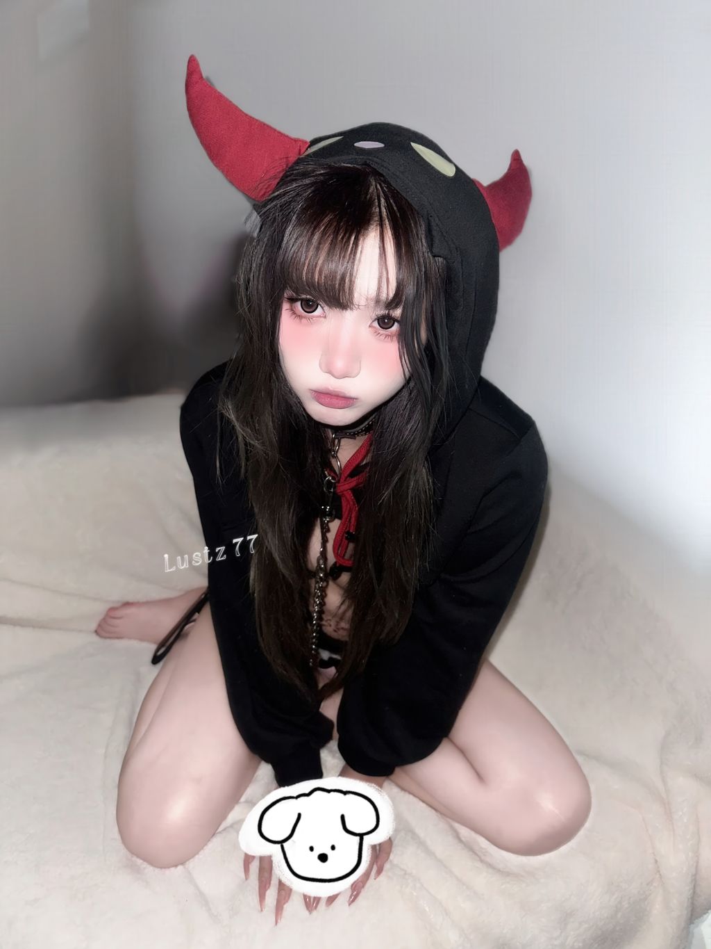 Coser柒柒要乖哦 比基尼油光咖丝 40 photos - 18