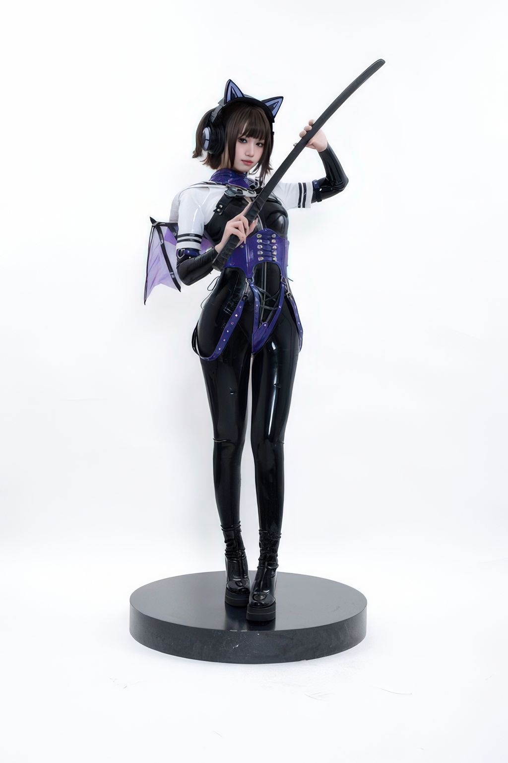 Coser柒柒要乖哦 白棚胶衣 78 photos