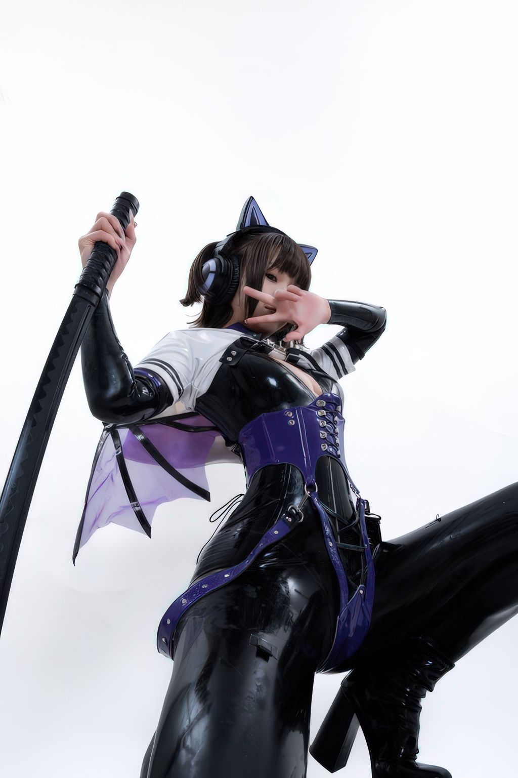 Coser柒柒要乖哦 白棚胶衣 78 photos - 3