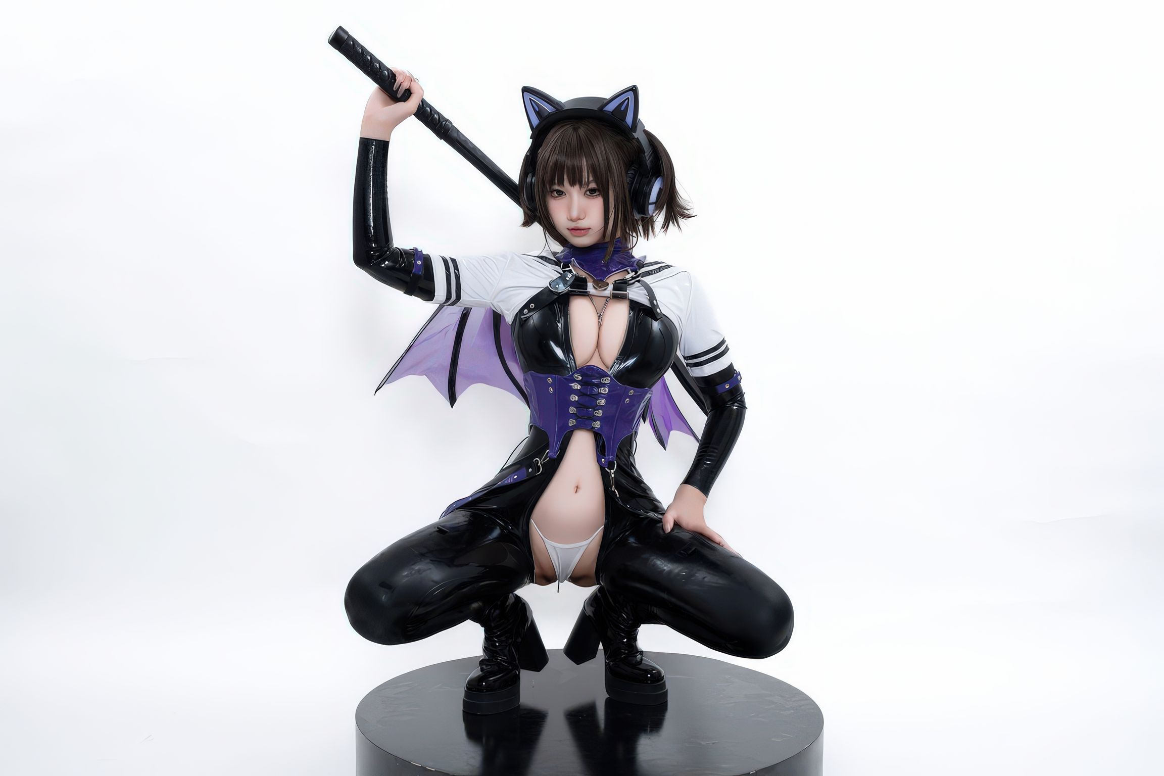 Coser柒柒要乖哦 白棚胶衣 78 photos - 49