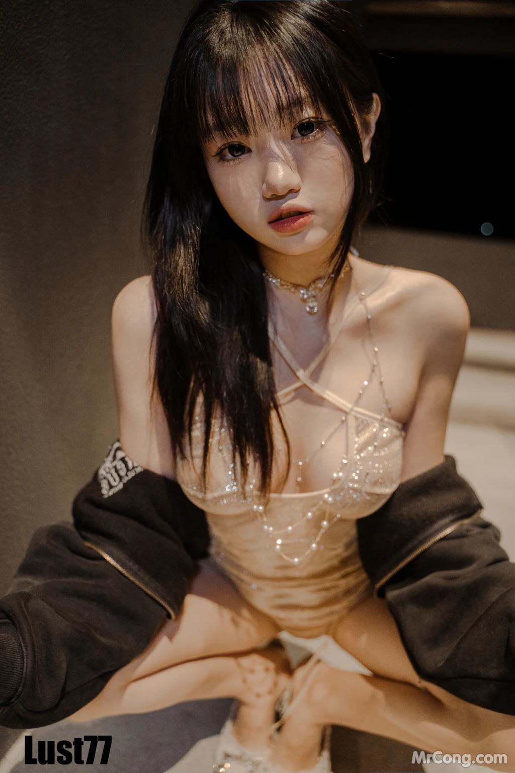 Coser柒柒要乖哦 纸醉金迷 90 photos - 18