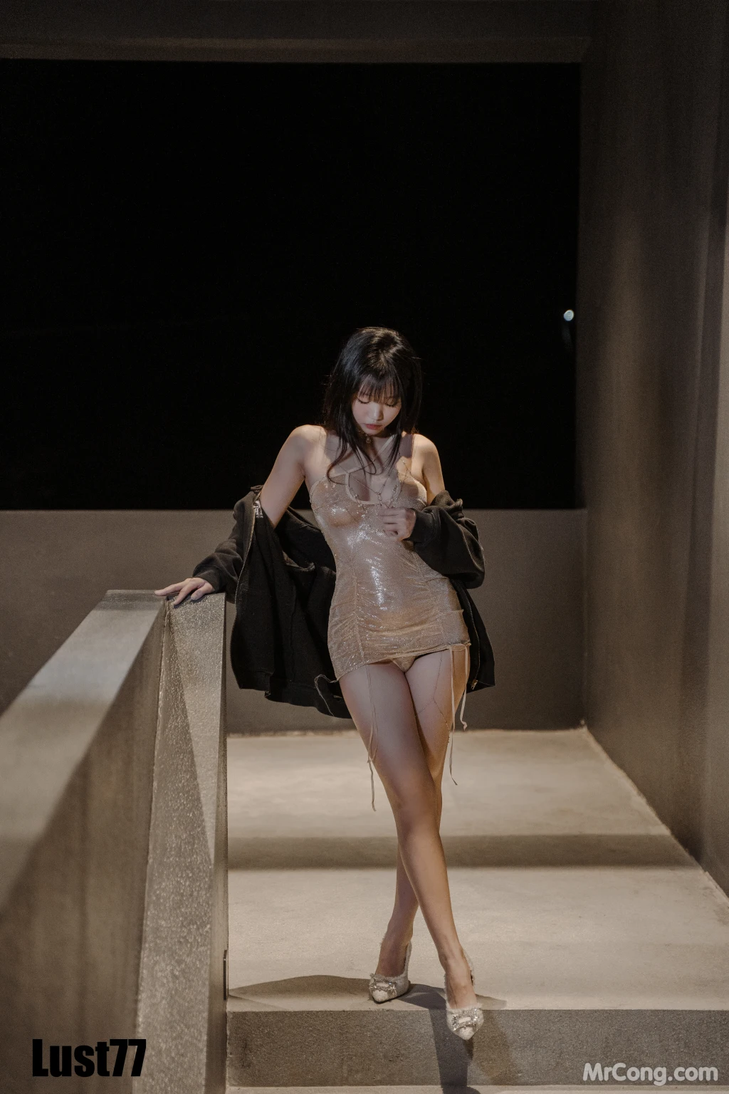 Coser柒柒要乖哦 纸醉金迷 90 photos - 30