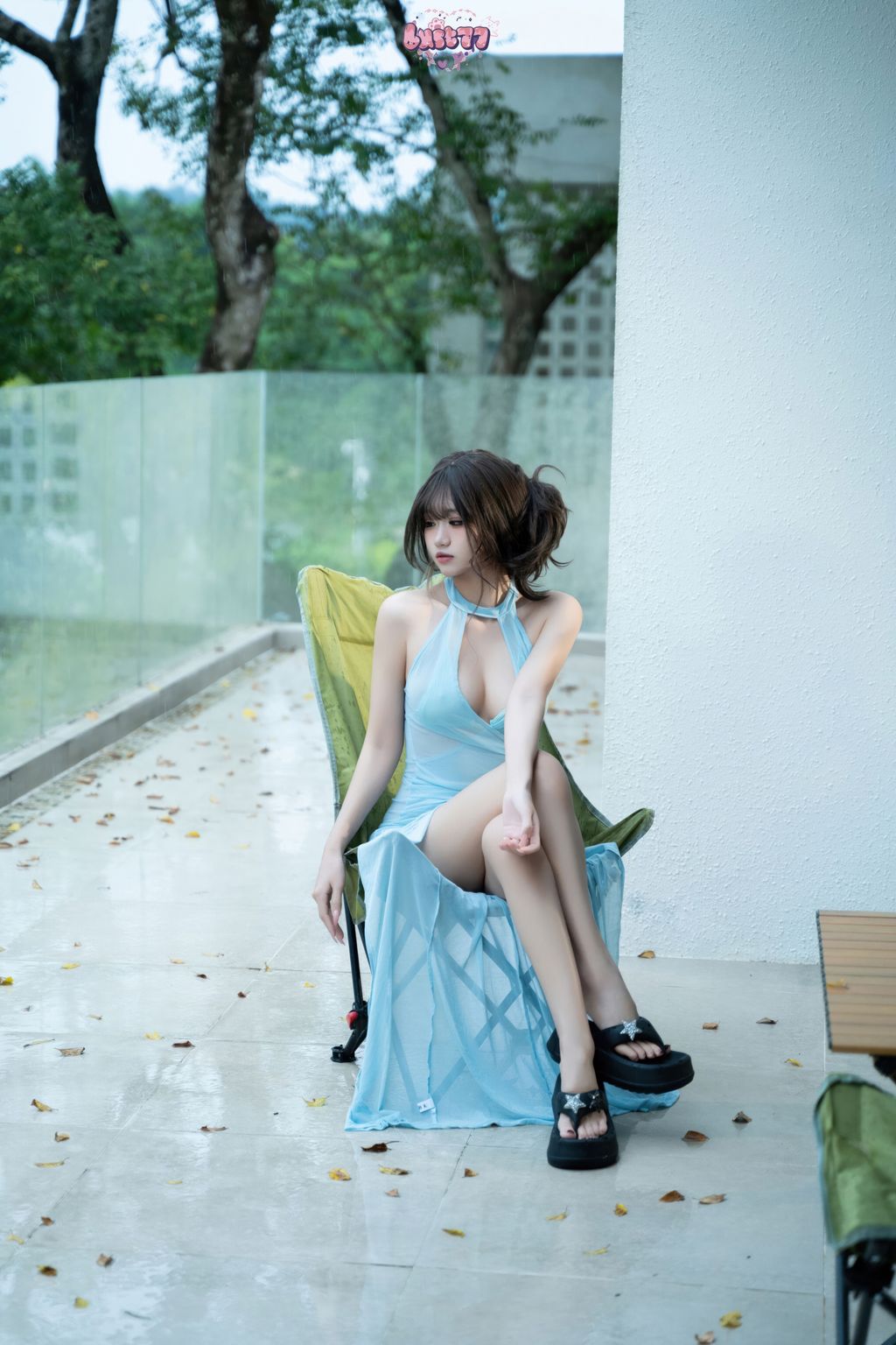 Coser柒柒要乖哦 绿野 70 photos  1 video - 34