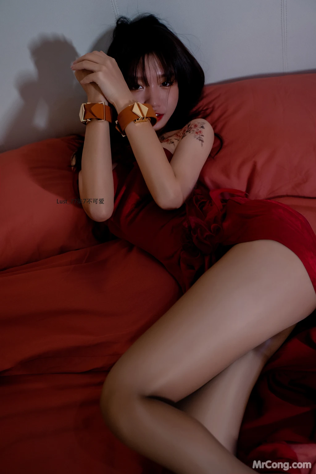 Coser柒柒要乖哦 迷情姐姐 155 photos - 79