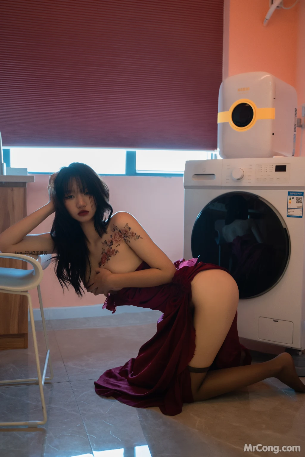 Coser柒柒要乖哦 迷情姐姐 155 photos - 113