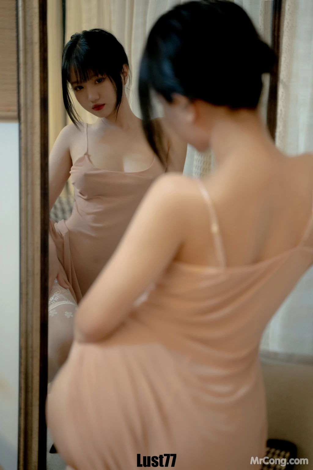 Coser柒柒要乖哦 雾纱裙 61 photos - 7