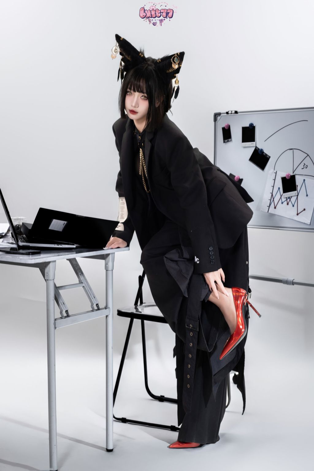 Coser柒柒要乖哦 黑阿努比斯 168 photos - 68