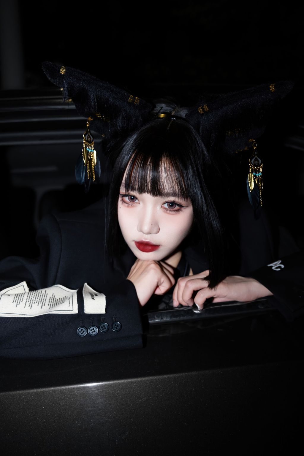 Coser柒柒要乖哦 黑阿努比斯 168 photos - 77