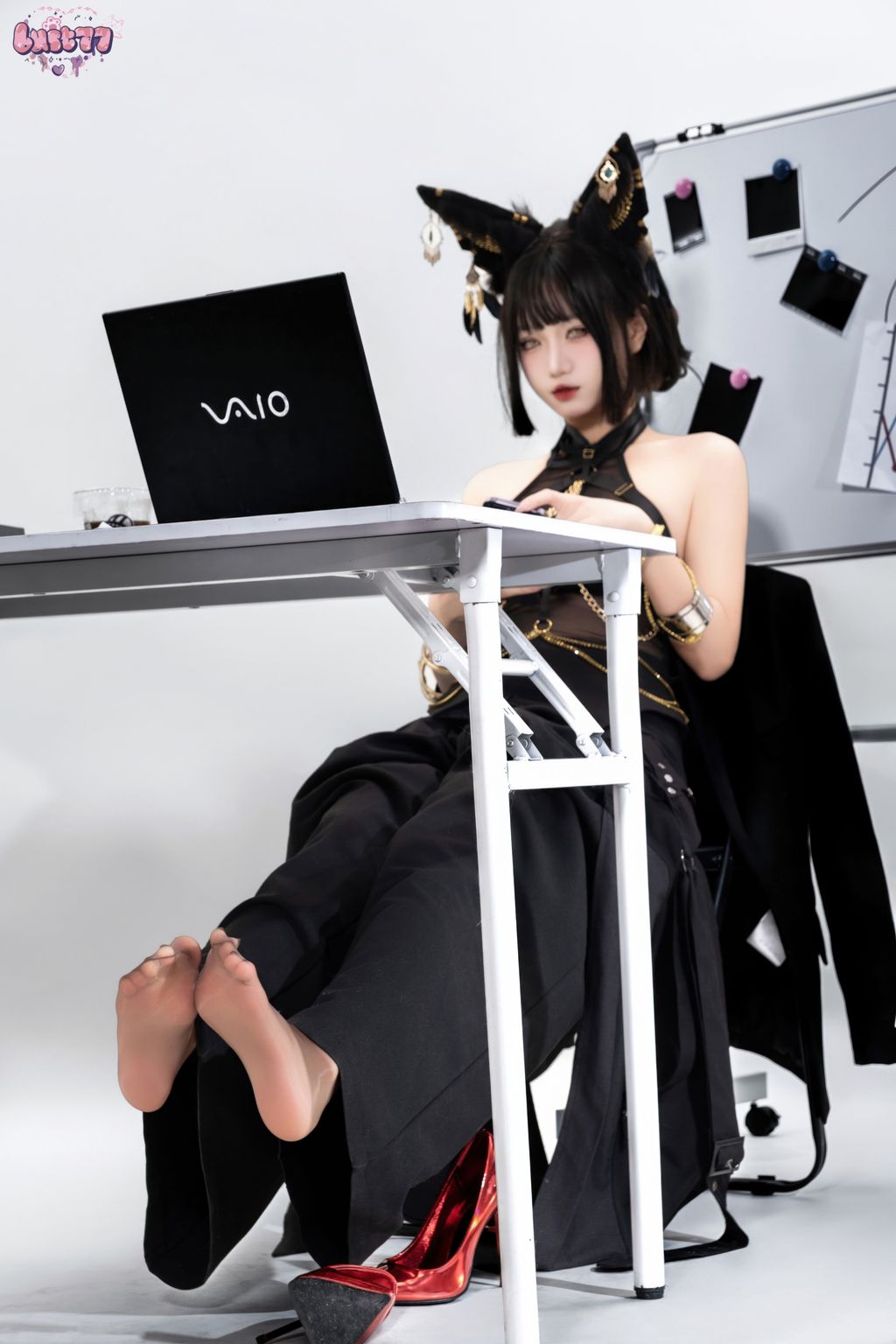 Coser柒柒要乖哦 黑阿努比斯 168 photos - 84