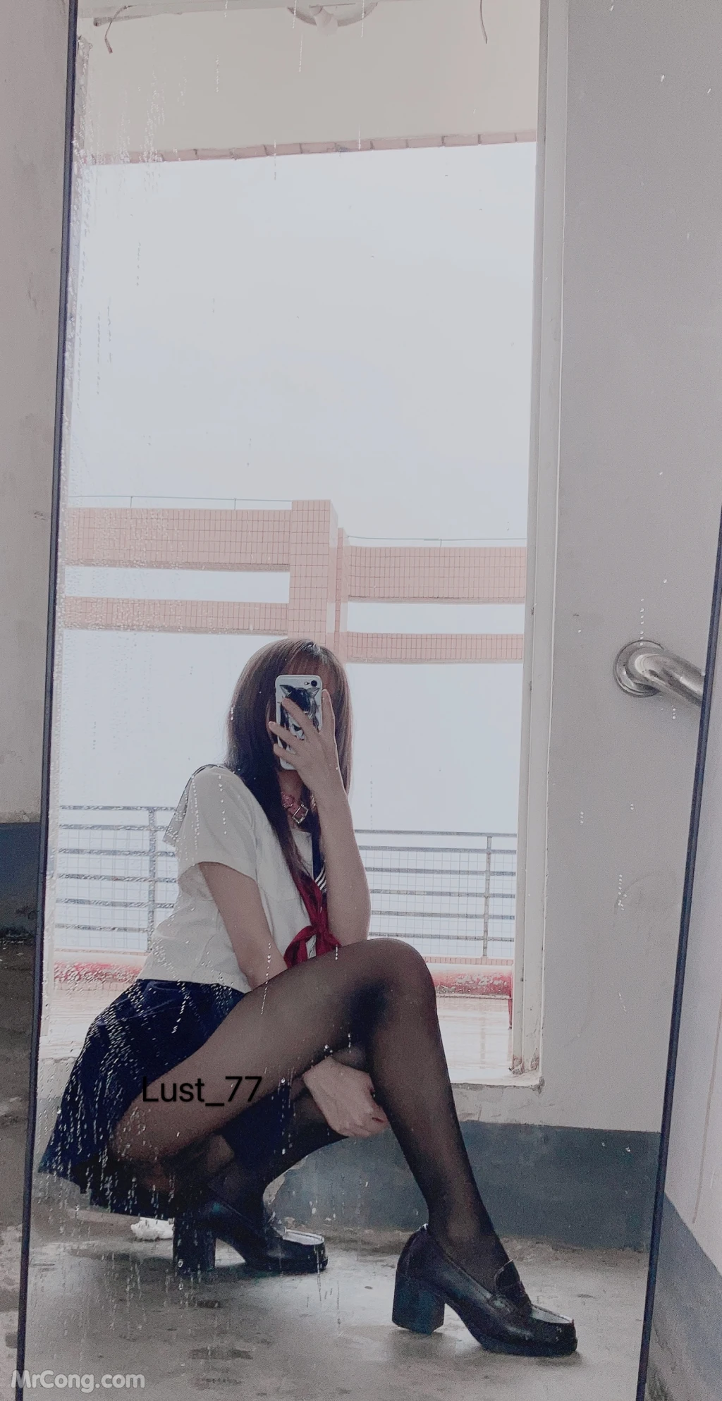 Coser柒柒要乖哦 No007 天台学姐 80 photos - 73