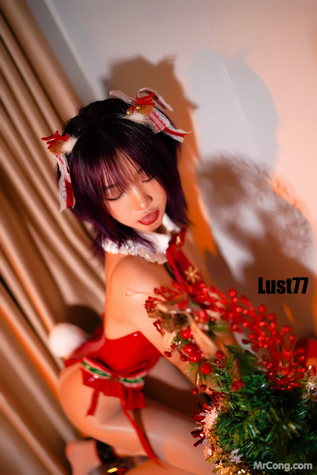 Coser柒柒要乖哦 No012 2021圣诞2 58 photos - 40