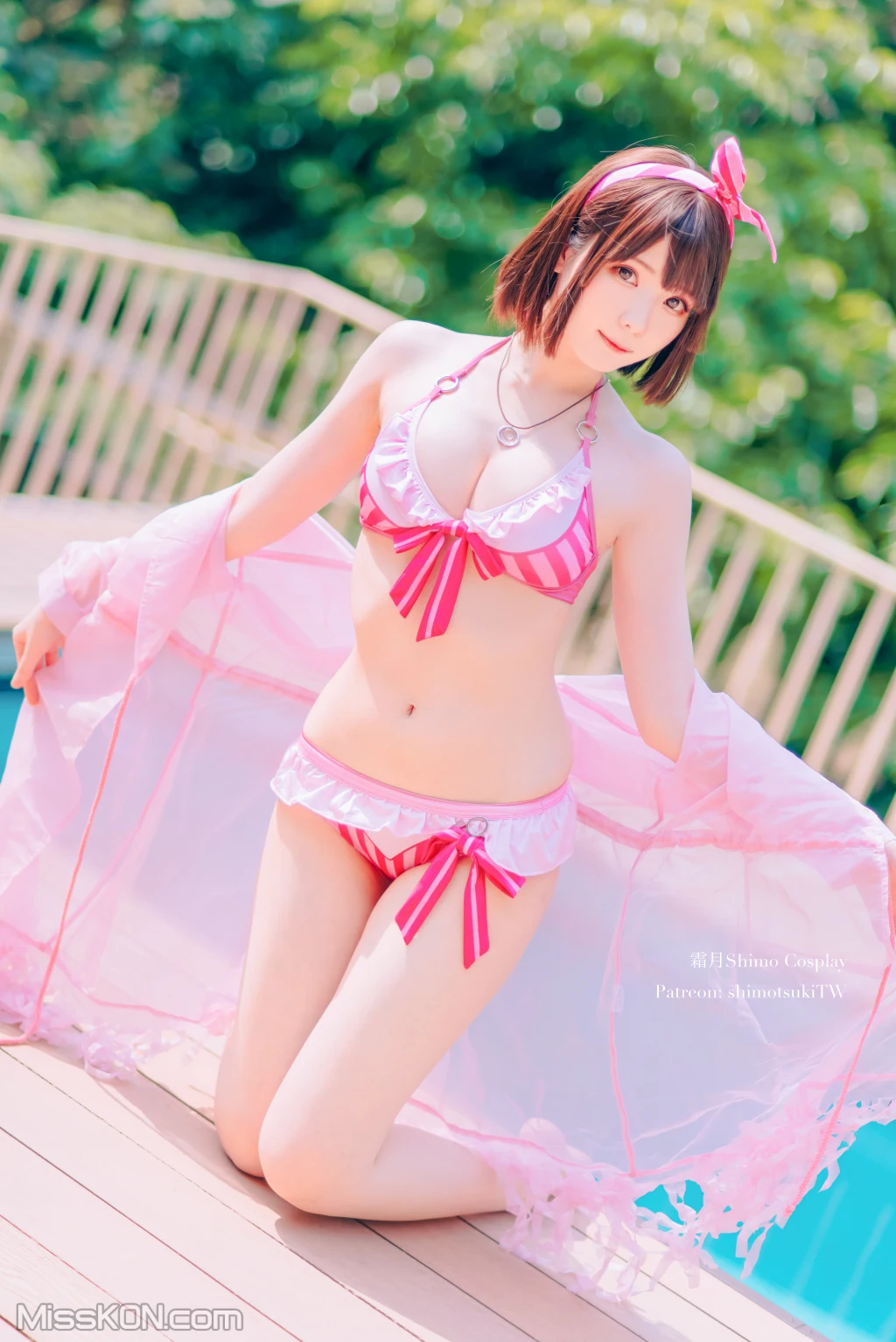 Coser霜月shimo 加藤惠泳衣 19 photos - 4