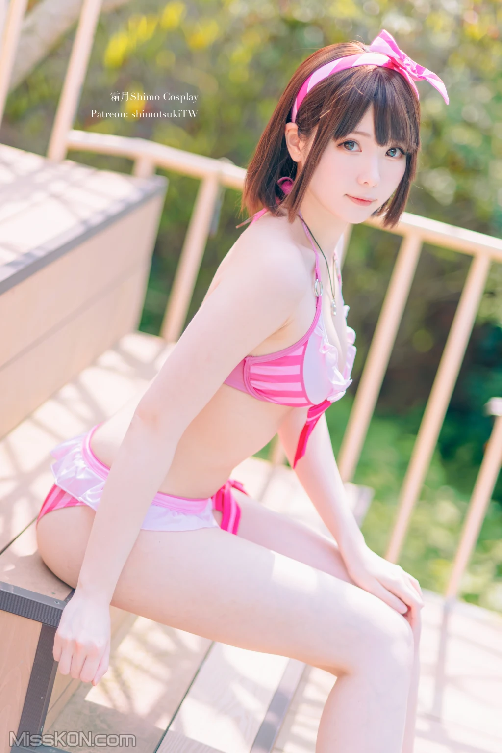 Coser霜月shimo 加藤惠泳衣 19 photos - 10