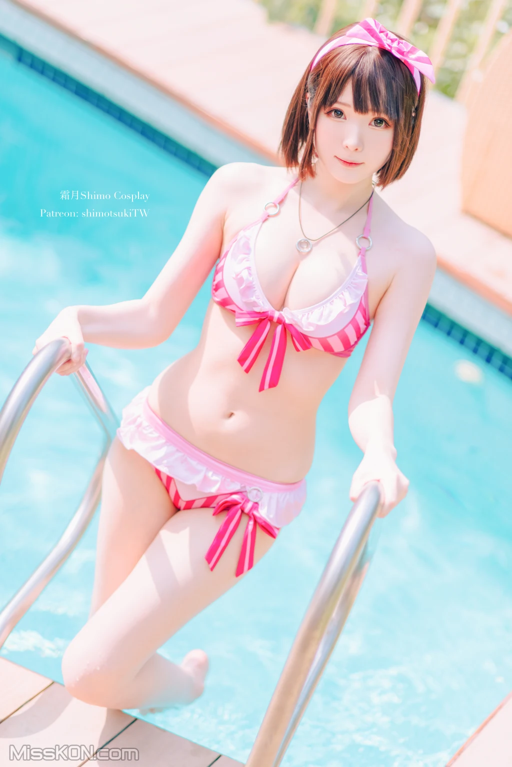Coser霜月shimo 加藤惠泳衣 19 photos - 13