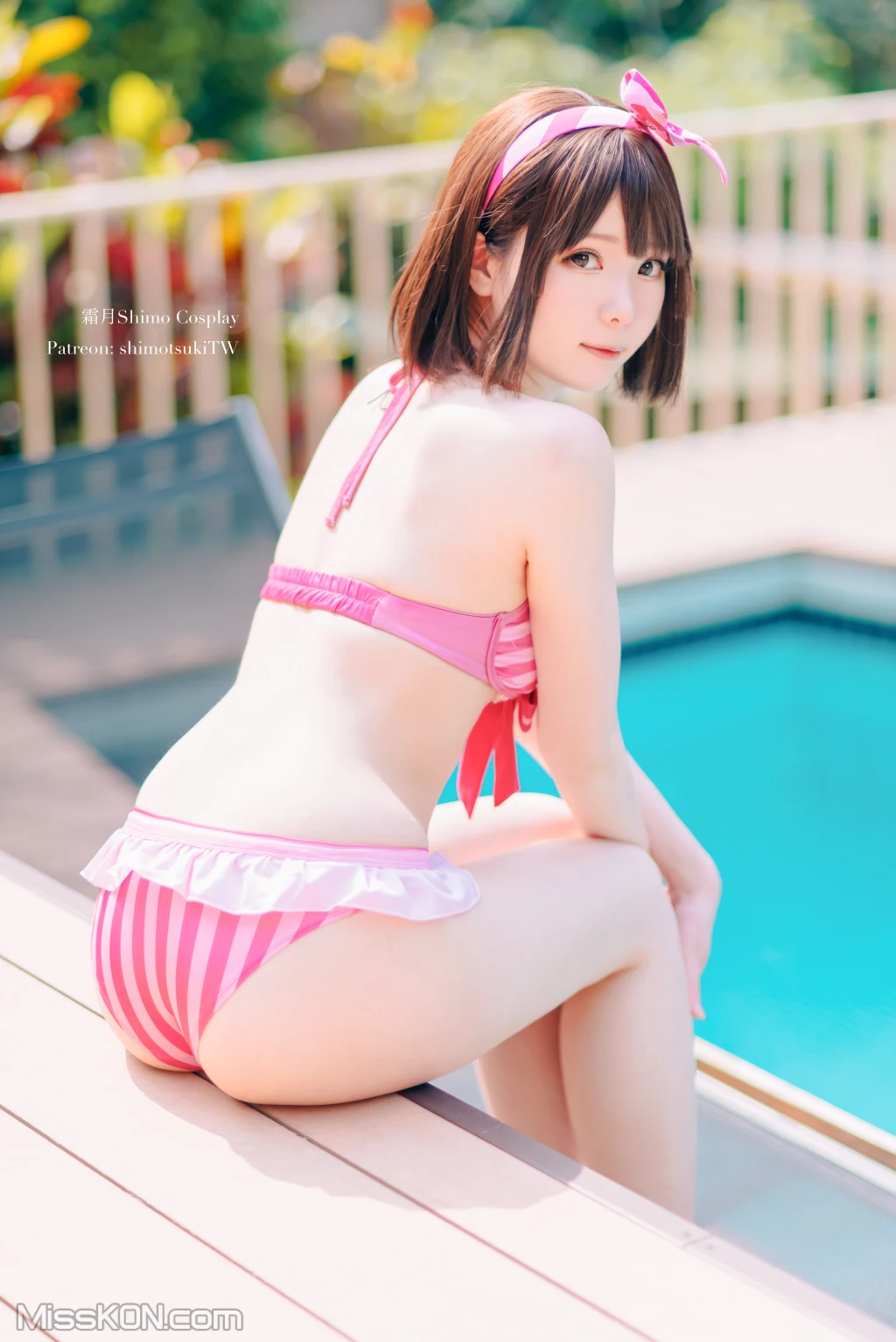 Coser霜月shimo 加藤惠泳衣 19 photos - 16