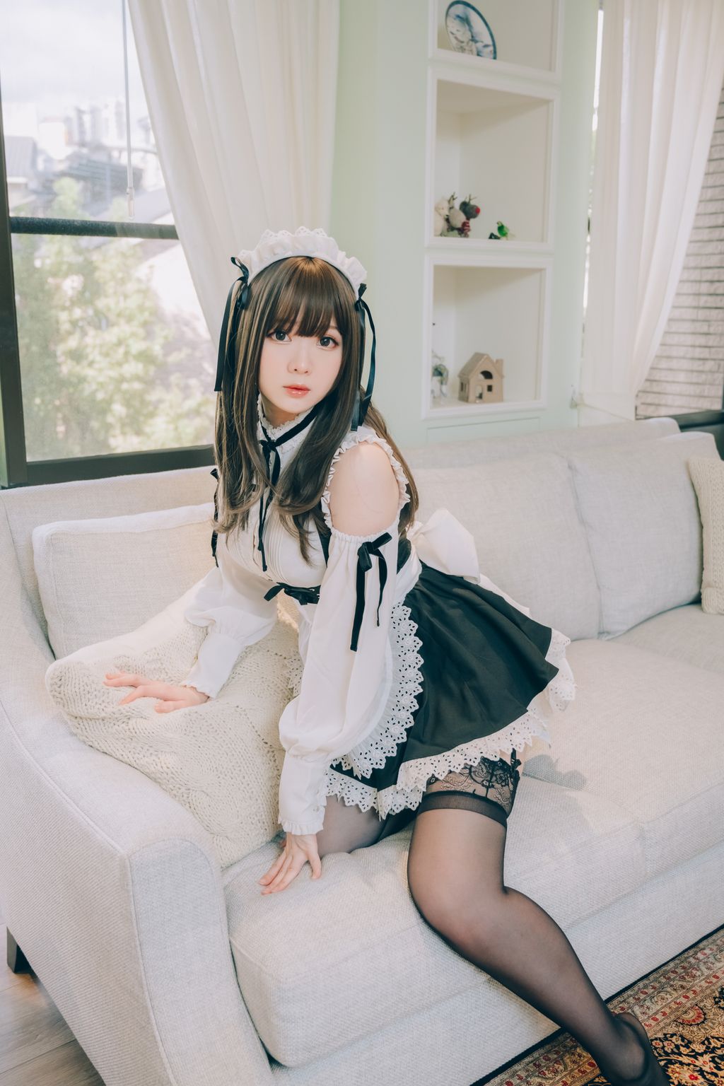 Coser霜月shimo 女仆图鉴2 115 photos