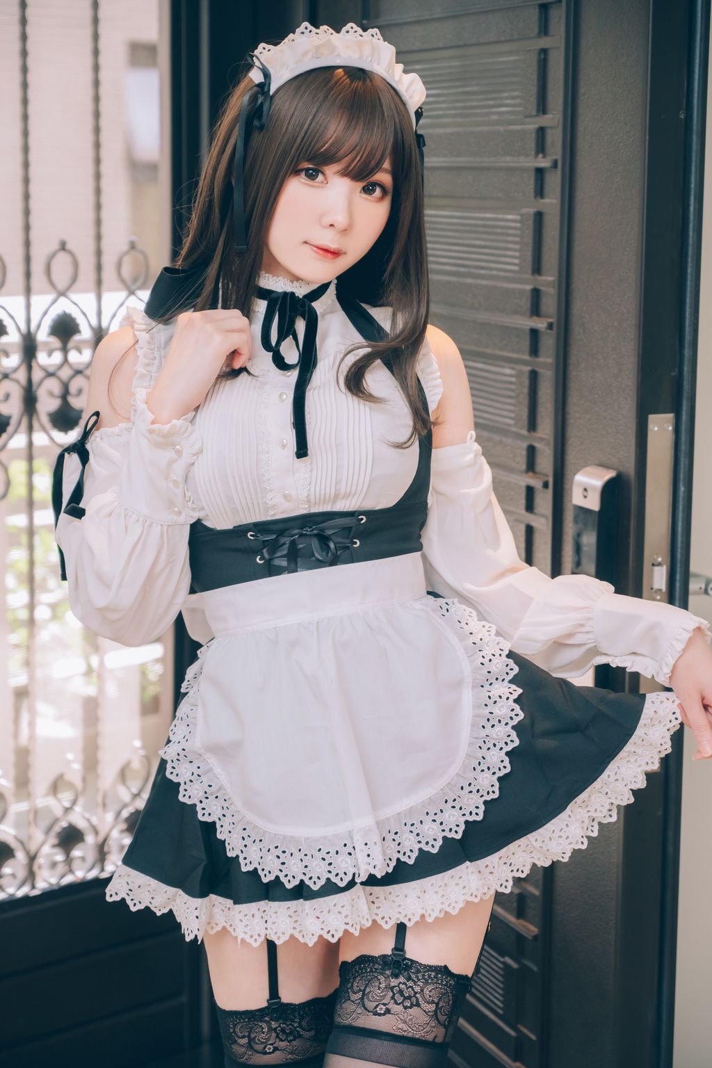 Coser霜月shimo 女仆图鉴2 115 photos - 10