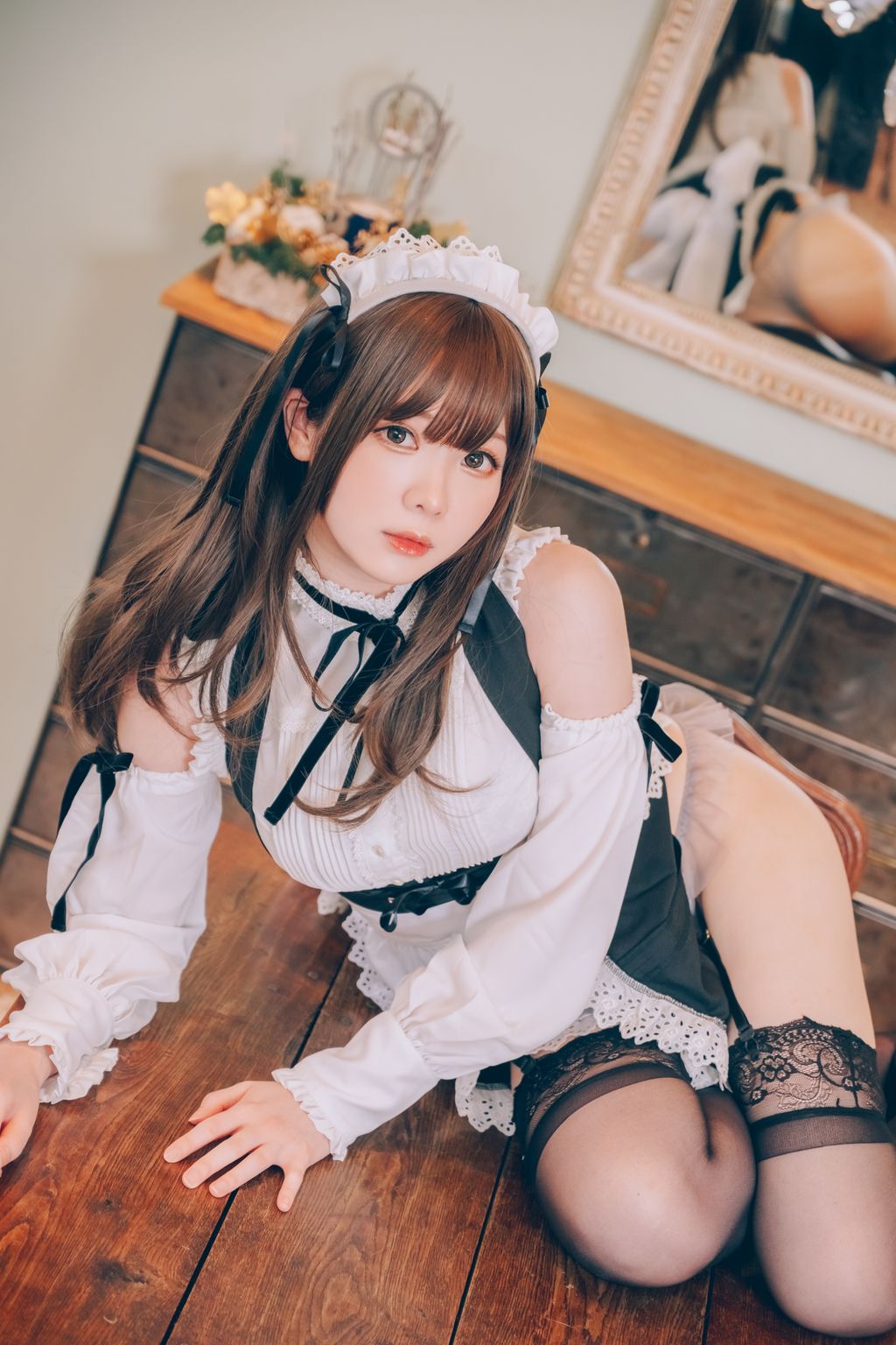 Coser霜月shimo 女仆图鉴2 115 photos - 21