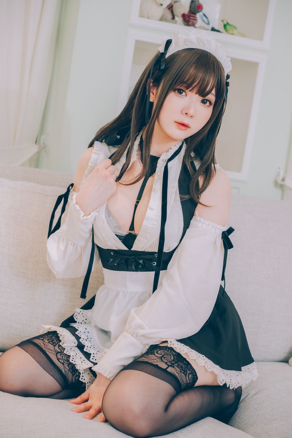 Coser霜月shimo 女仆图鉴2 115 photos - 27