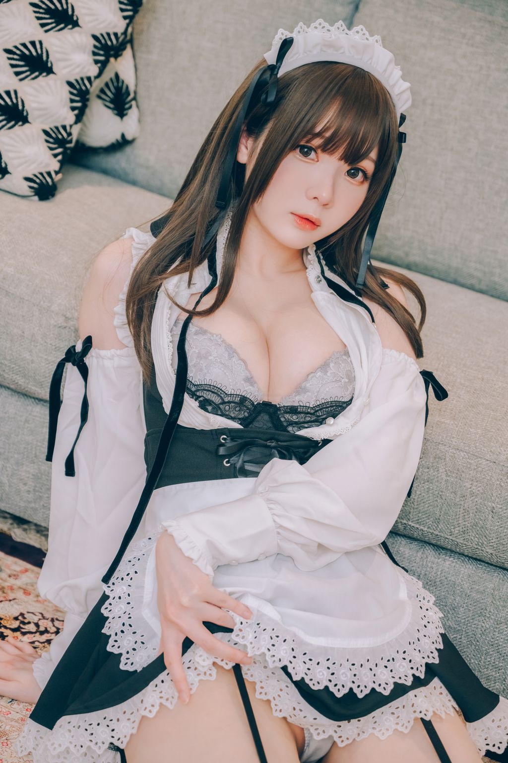 Coser霜月shimo 女仆图鉴2 115 photos - 35