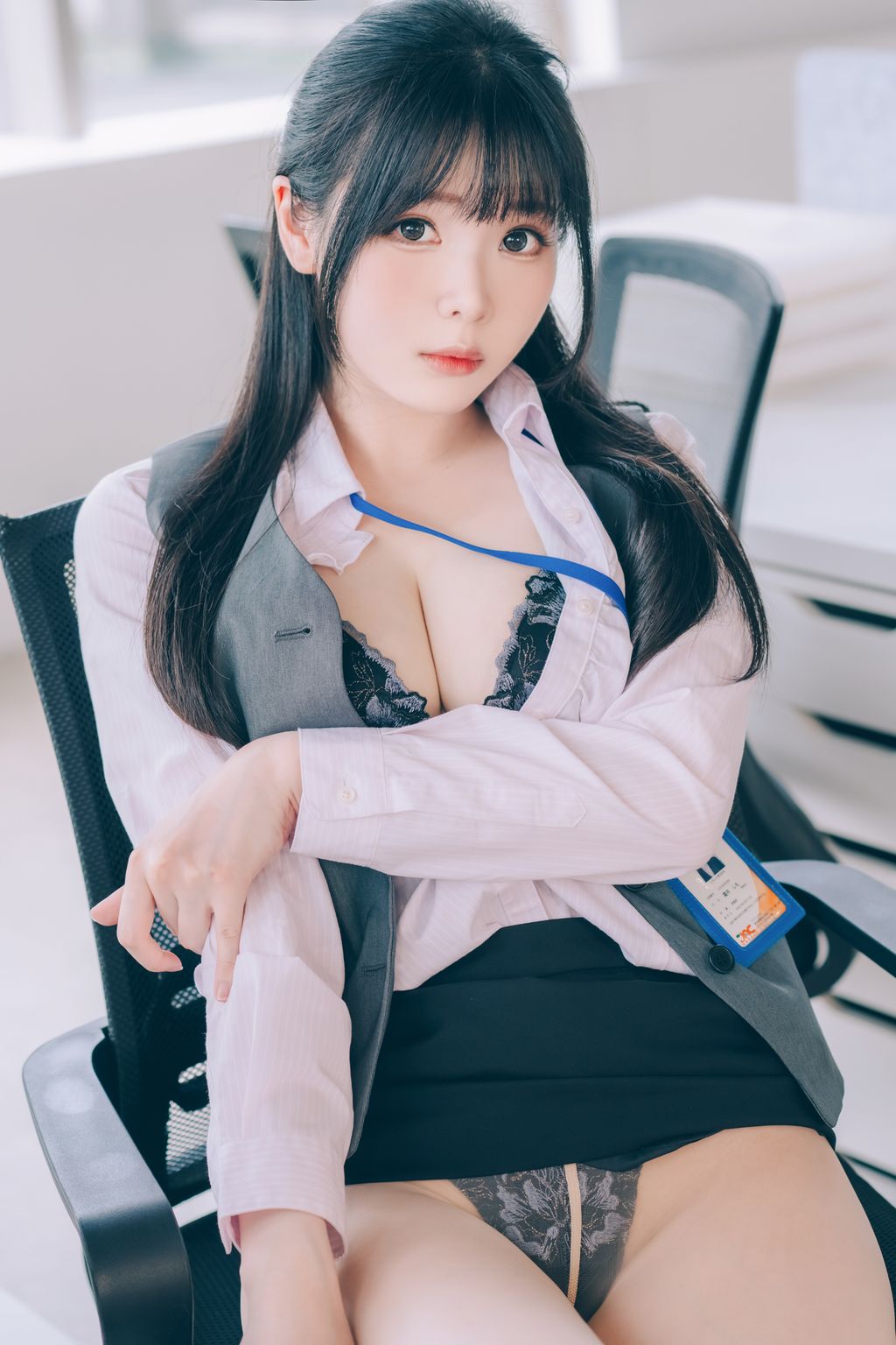 Coser霜月shimo 霜月的秘密辦公室 Shimo Secret Office 125 photos - 100
