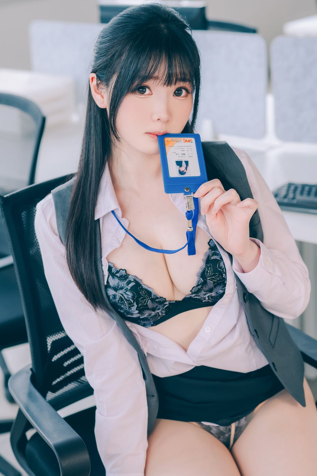 Coser霜月shimo 霜月的秘密辦公室 Shimo Secret Office 125 photos - 106