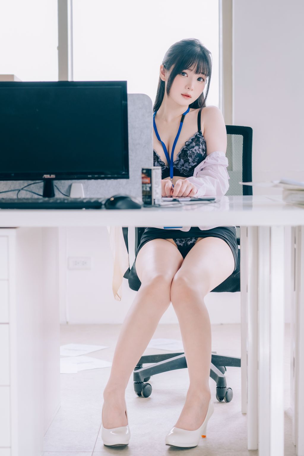 Coser霜月shimo 霜月的秘密辦公室 Shimo Secret Office 125 photos - 121