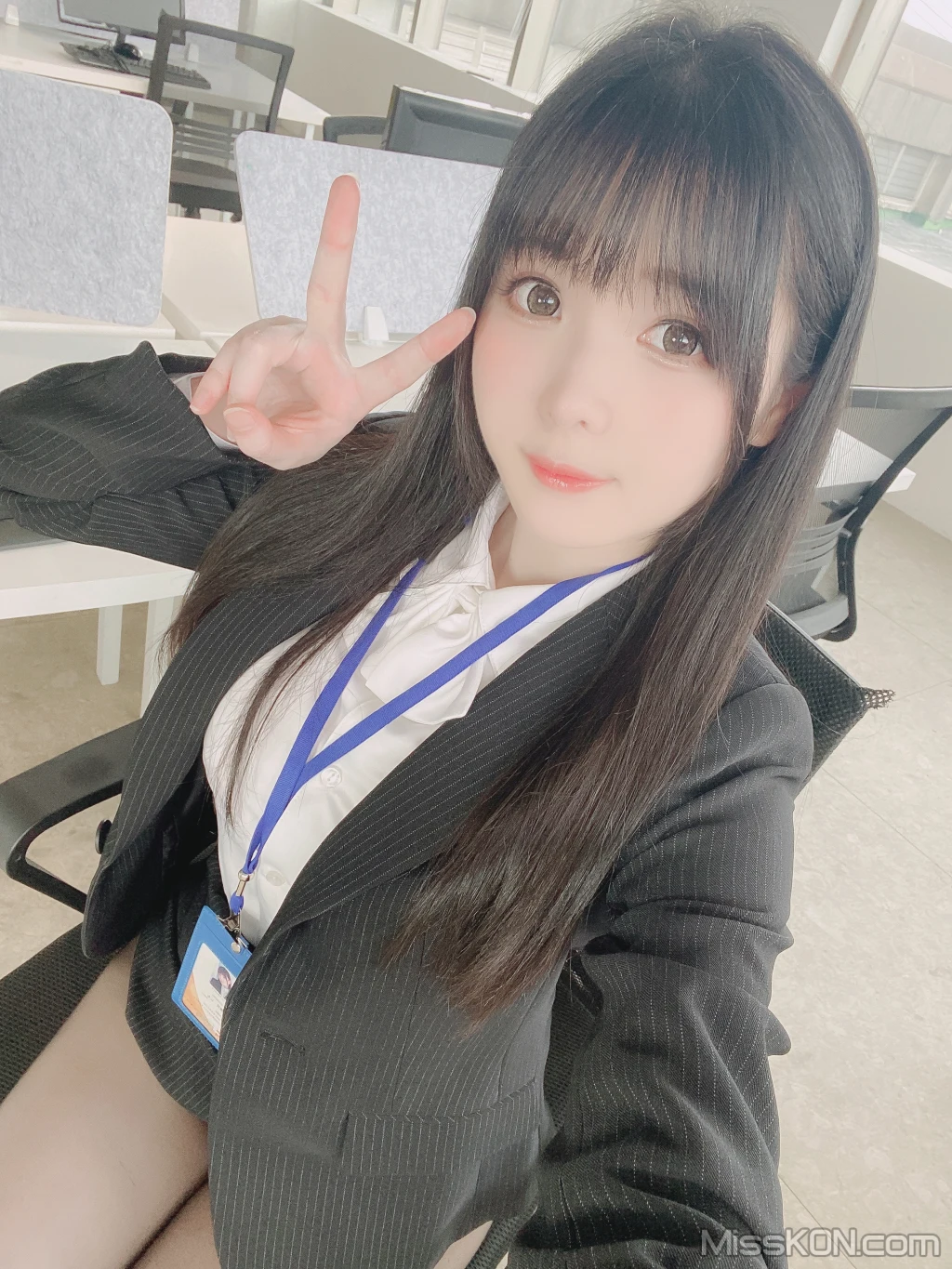 Coser霜月shimo 2022年09月会员订阅写真 122 photos - 105