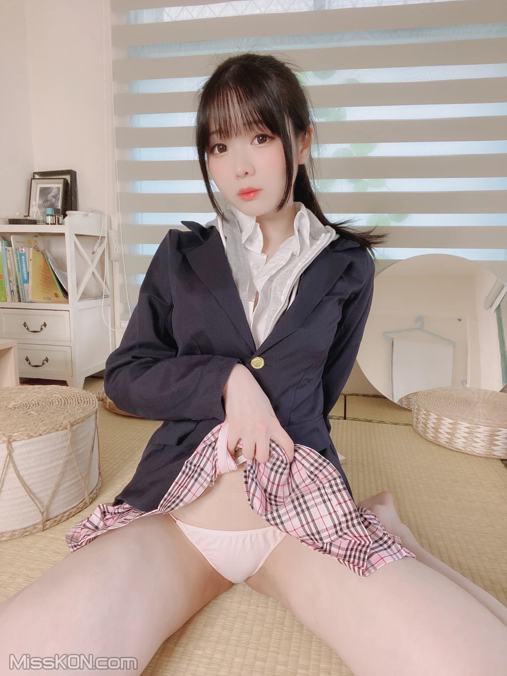 Coser霜月shimo 2022年10月会员合集 5期 112 photos - 106
