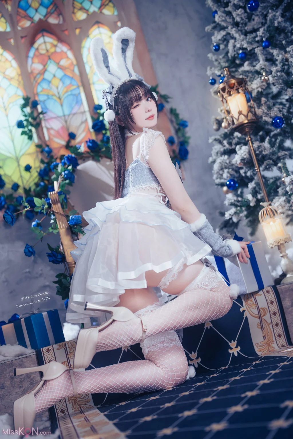 Coser霜月shimo 2025 Present 02 16 photos  3 videos - 2