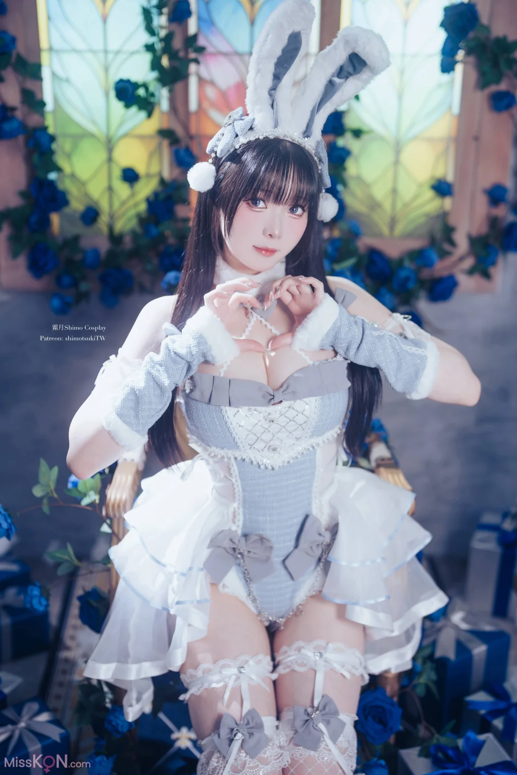 Coser霜月shimo 2025 Present 02 16 photos  3 videos - 12