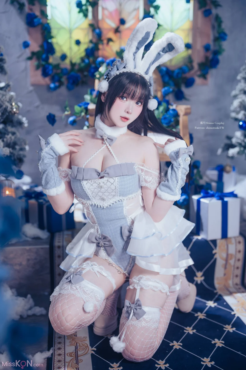 Coser霜月shimo 2025 Present 02 16 photos  3 videos - 16