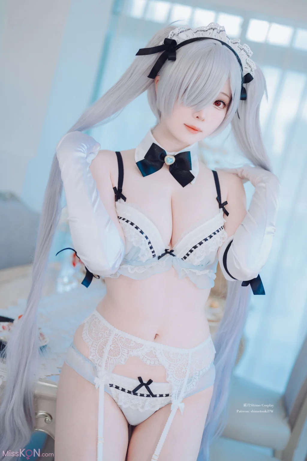 Coser霜月shimo Cinderella Maid NIKKE 灰姑娘女仆装 VOL2 33 photos - 16